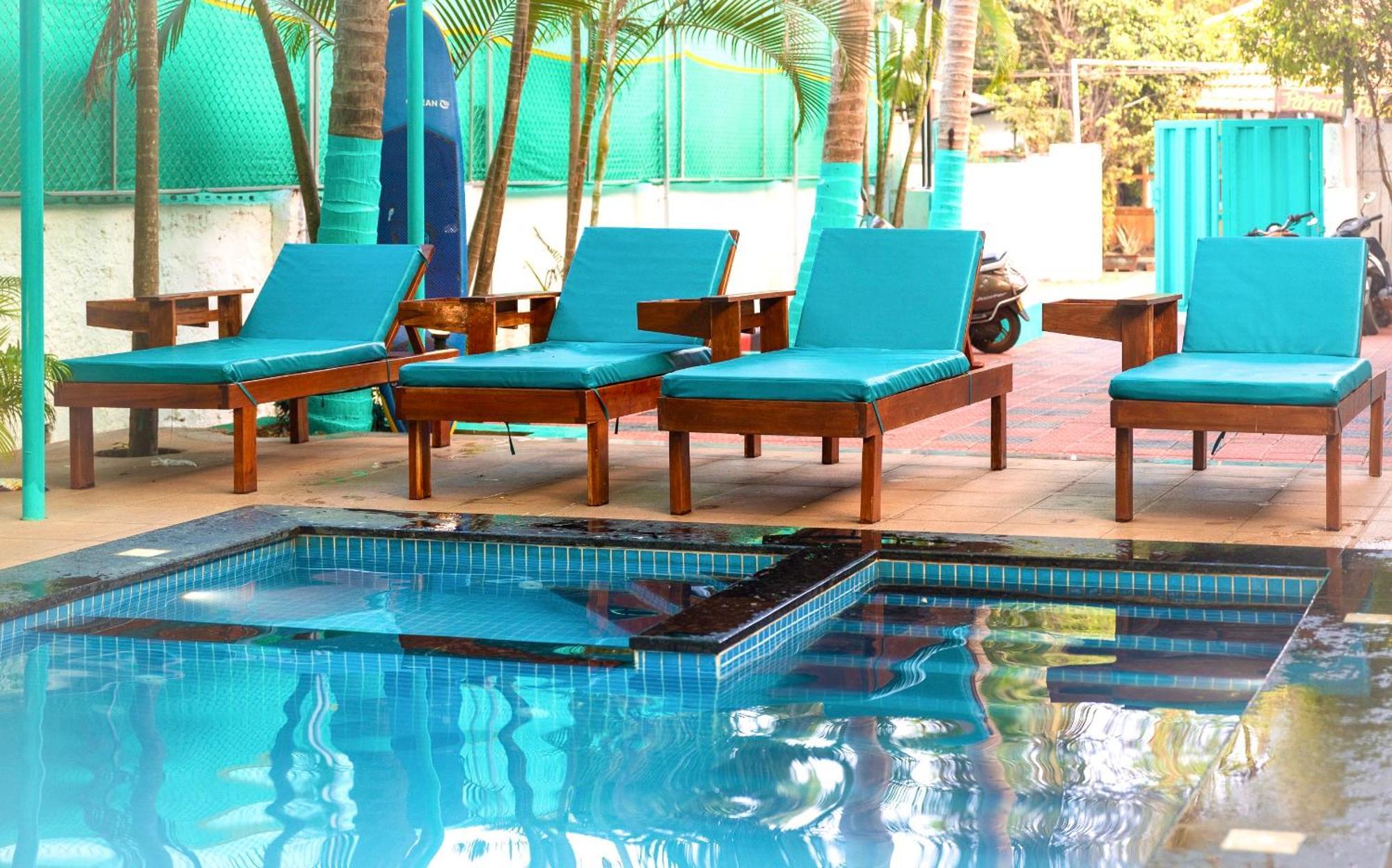Hotel Crystall Goa Emerald Edition 3*